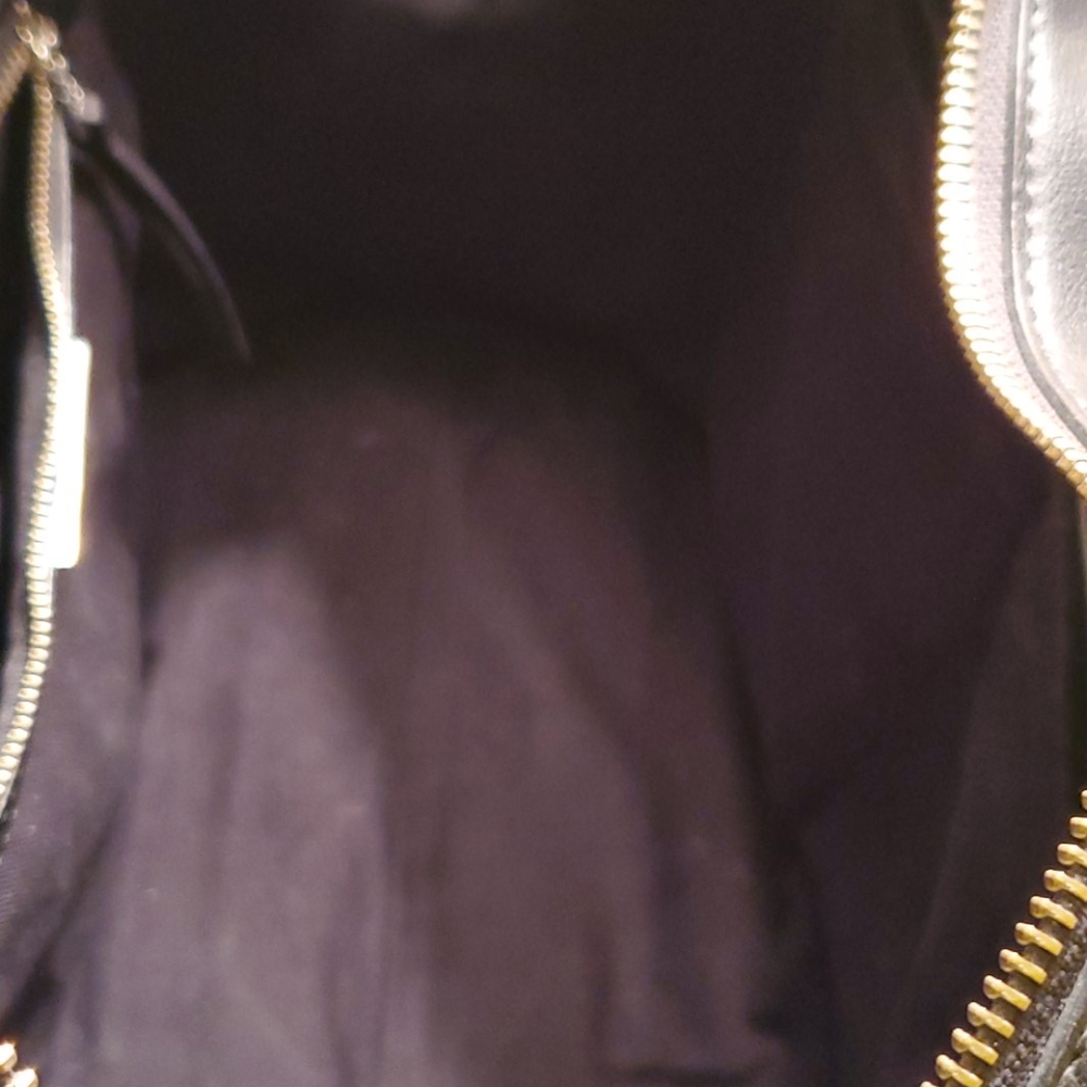 Handbag - Picture 3 of 6
